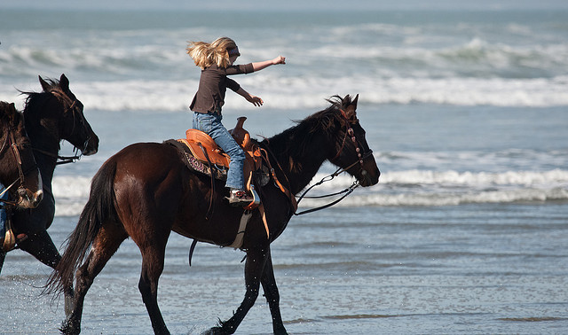 girl-horse-riding