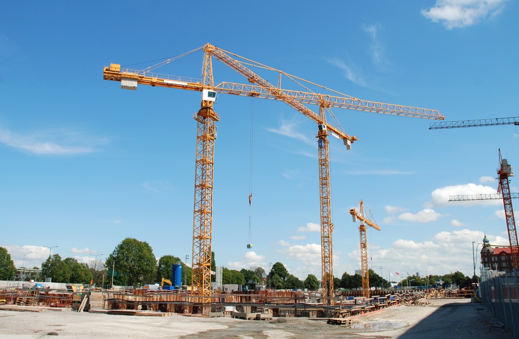 The-Unique-Way-Tower-Cranes-Are-Built