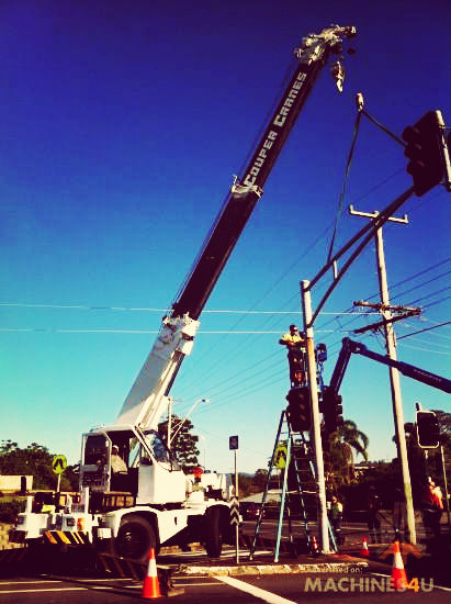 truck-mounted-cranes