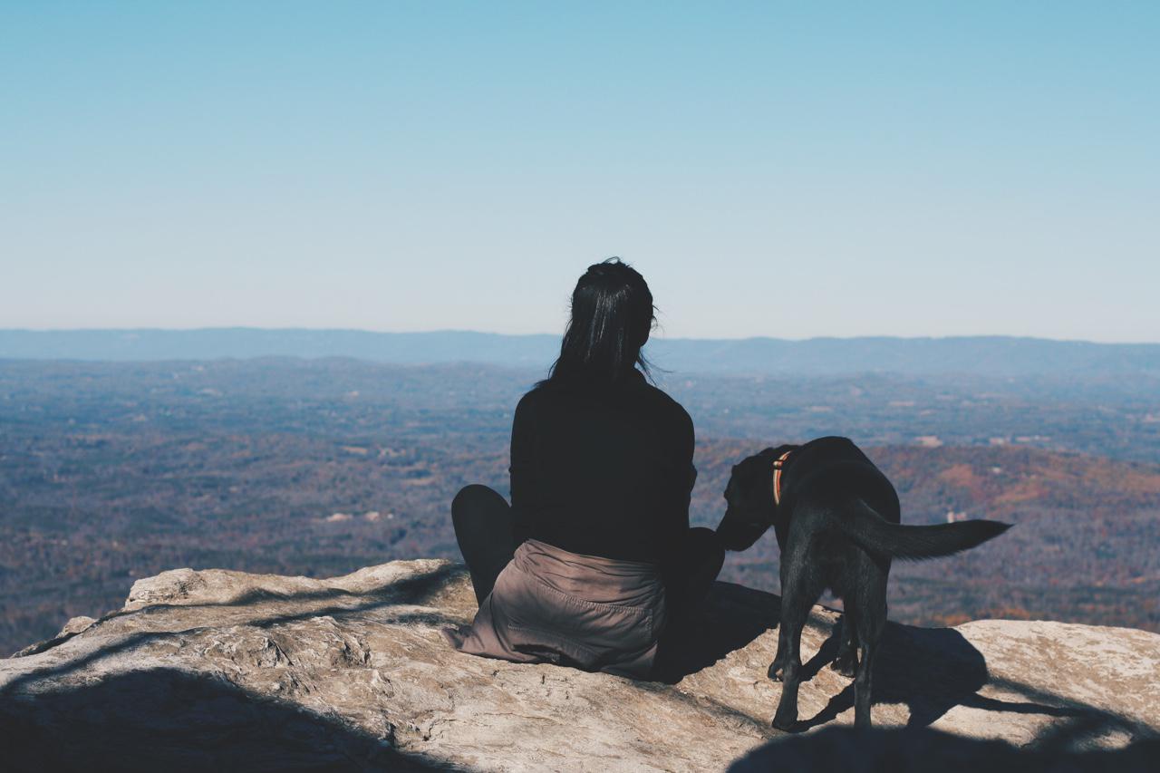 hiking-with-dog