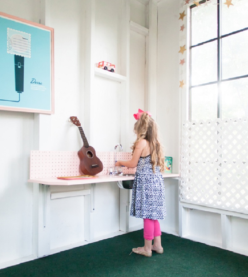 kids playhouse in garden shed