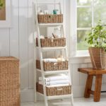Bathroom Storage Tips: Organise Your Space with Shelves