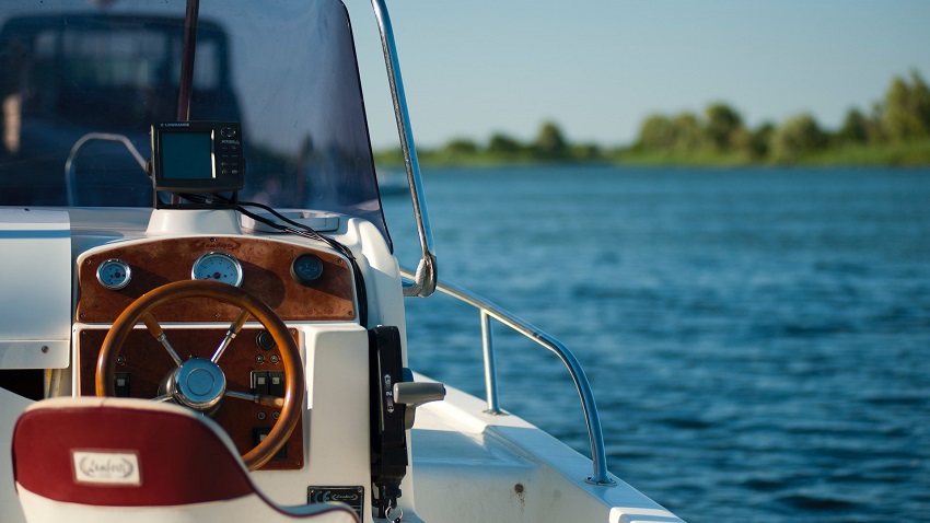 close up of boat sailing